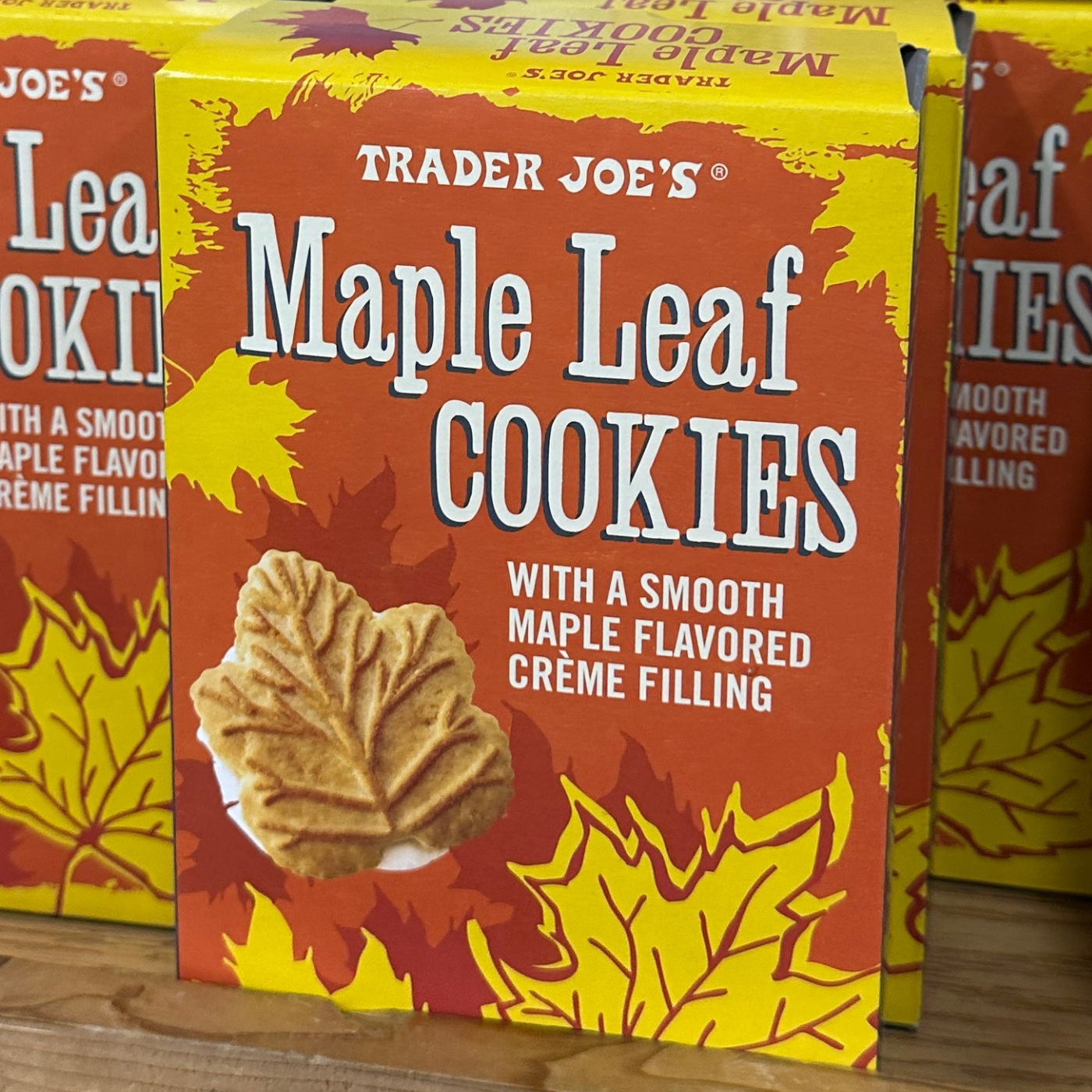 Maple Leaf Cookies